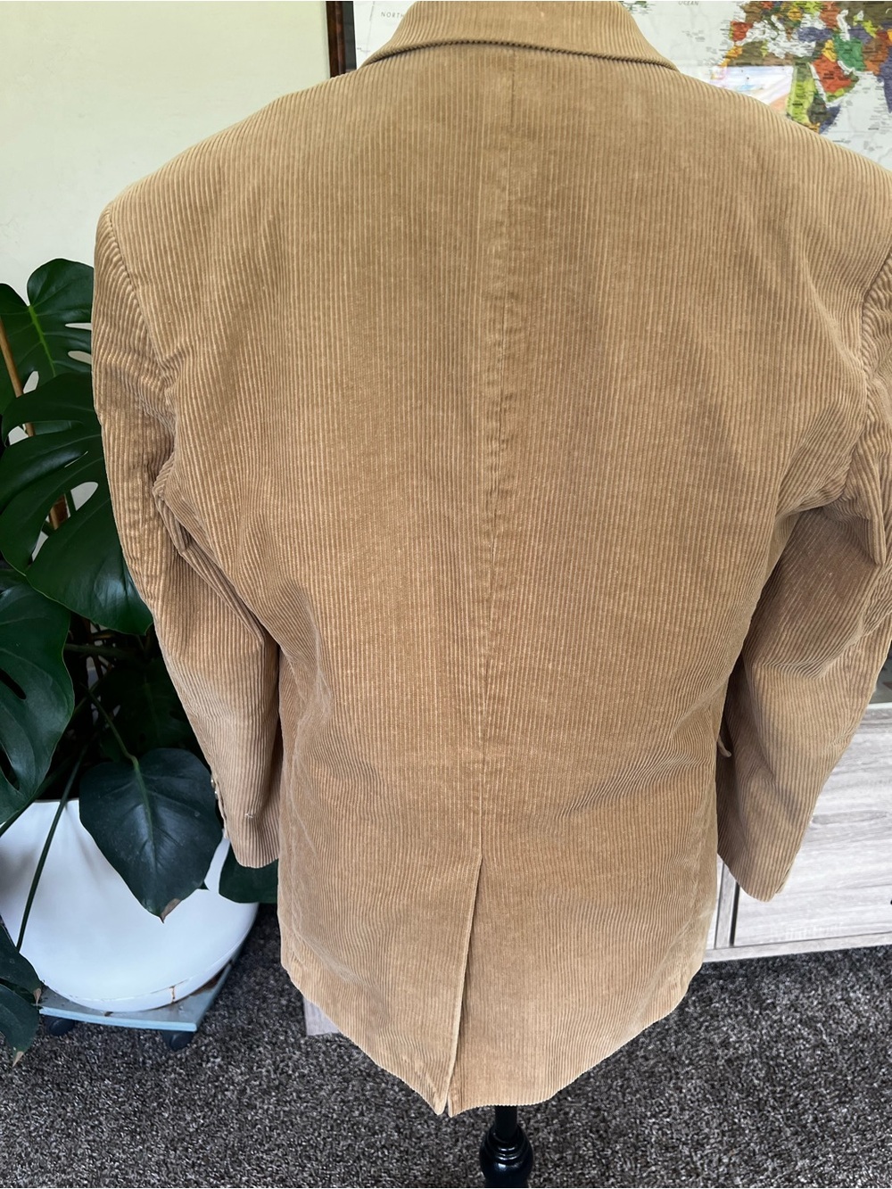 Woolrich Men's Light Brown Corduroy Sport Coat - Picture 6 of 12